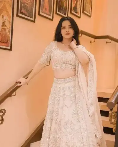 Escort Gokak